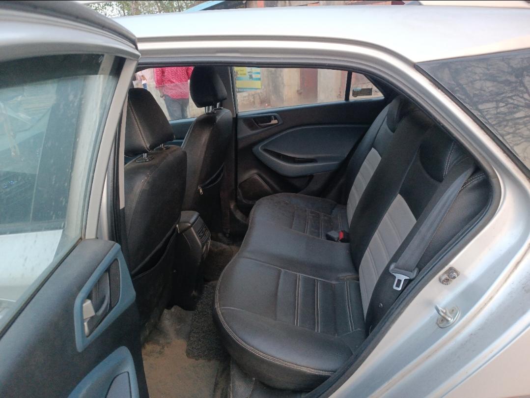 यूज़्ड 2016 ह्युंडई आई20 एक्टिव, Kalunga, Rourkela 14 यूज़्ड 2016 ह्युंडई आई20 एक्टिव, Kalunga, Rourkela 14