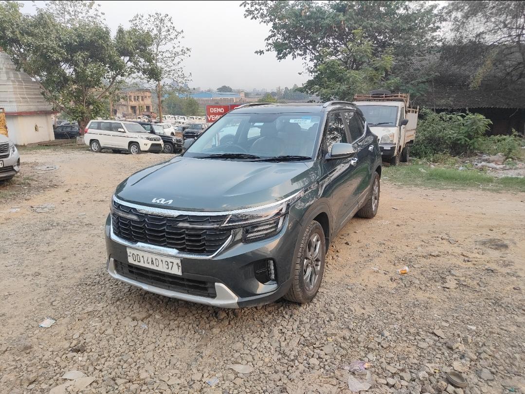 2023 किया सेल्टोस HTX Plus iMT Petrol 2023 किया सेल्टोस HTX Plus iMT Petrol