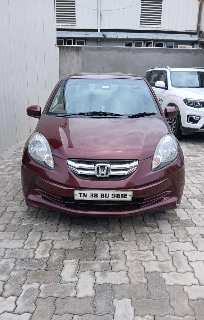 2013 होंडा अमेज़ S MT Diesel BS IV 2013 होंडा अमेज़ S MT Diesel BS IV