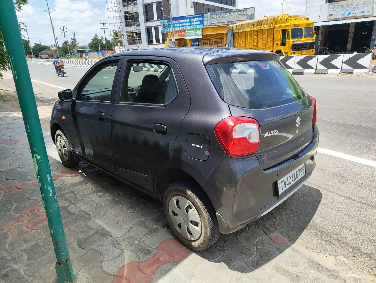 यूज़्ड 2022 मारुति सुजुकी अल्टो के10, Kavundampalayam, Coimbatore 1 यूज़्ड 2022 मारुति सुजुकी अल्टो के10, Kavundampalayam, Coimbatore 1