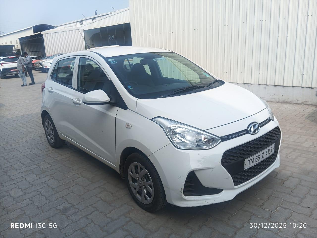 यूज़्ड 2018 ह्युंडई ग्रैंड आई10, Kavundampalayam, Coimbatore 5 यूज़्ड 2018 ह्युंडई ग्रैंड आई10, Kavundampalayam, Coimbatore 5