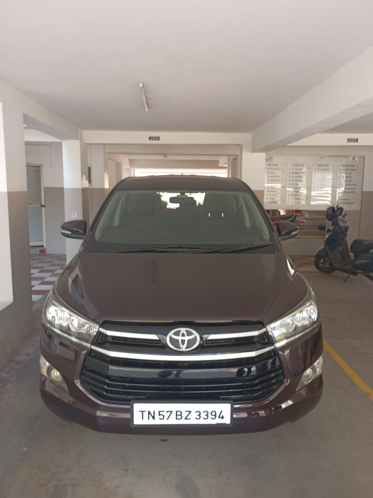 2016 टोयोटा इनोवा क्रिस्टा 2.4 G MT 7-Seater BS IV 2016 टोयोटा इनोवा क्रिस्टा 2.4 G MT 7-Seater BS IV