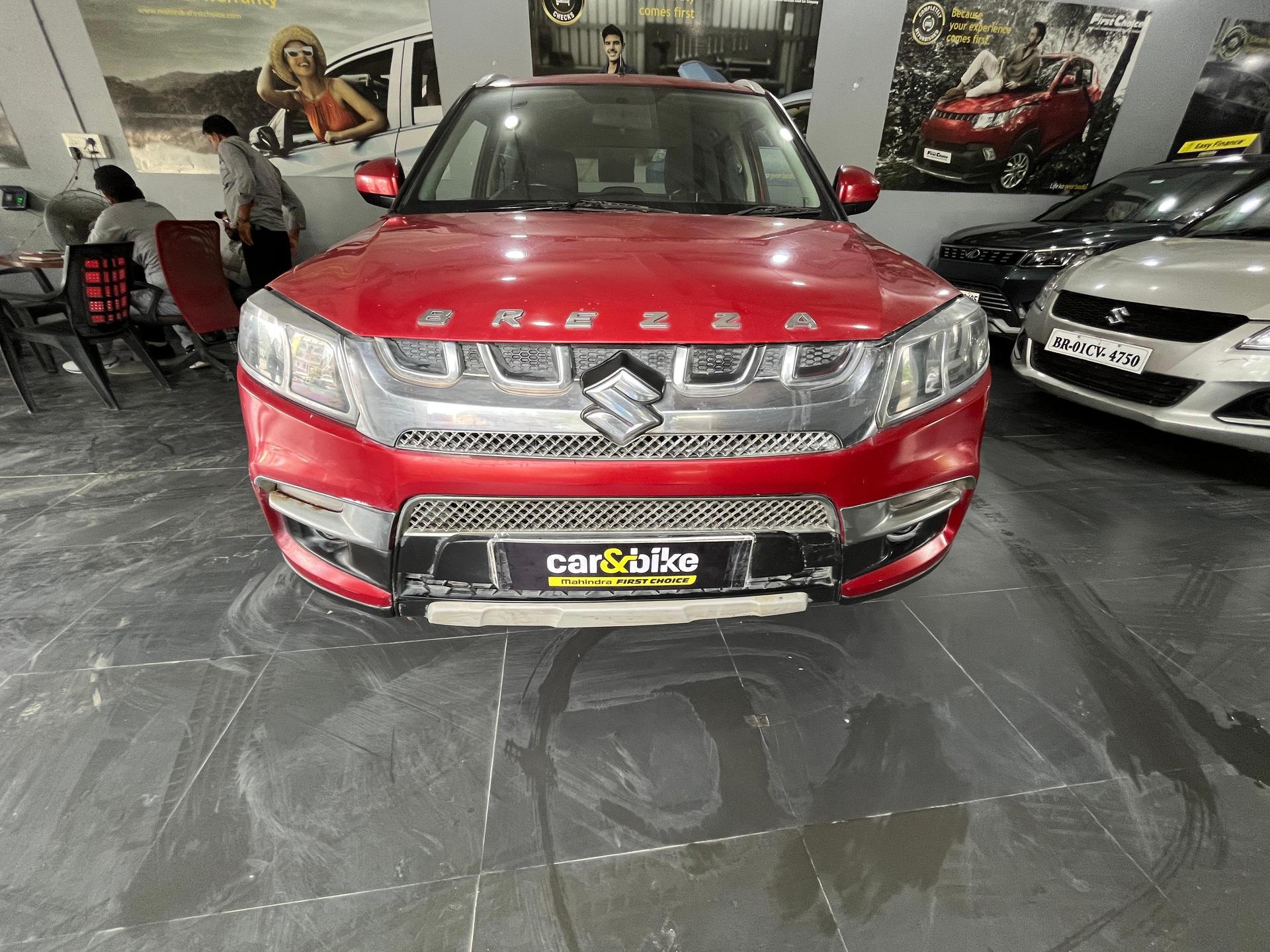 2016 मारुति सुजुकी विटारा ब्रेज़ा LDI (O) 2016 मारुति सुजुकी विटारा ब्रेज़ा LDI (O)