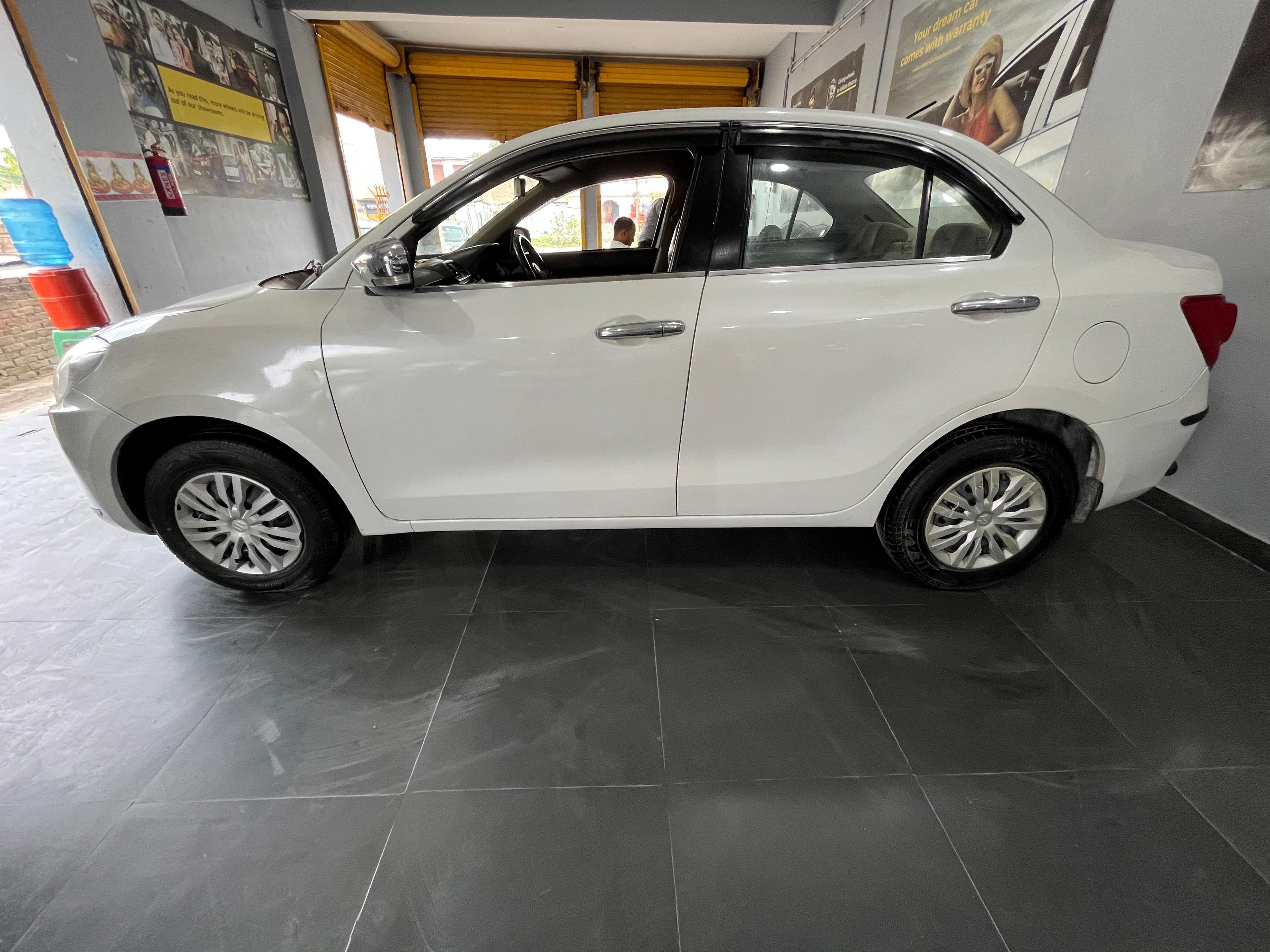 यूज़्ड 2022 मारुति सुजुकी डिजायर, Umanagar, Muzaffarpur 1 यूज़्ड 2022 मारुति सुजुकी डिजायर, Umanagar, Muzaffarpur 1