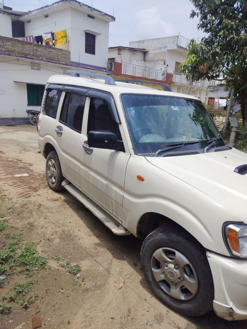 2014 महिंद्रा स्कॉर्पियो S4 Plus 4WD 1.99 Litre 2014 महिंद्रा स्कॉर्पियो S4 Plus 4WD 1.99 Litre