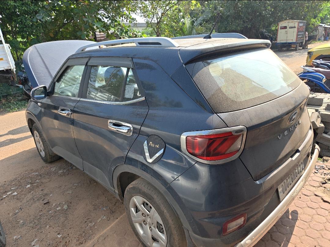 यूज़्ड 2020 ह्युंडई वेन्यू, Rasulgarh, Bhubaneswar 1 यूज़्ड 2020 ह्युंडई वेन्यू, Rasulgarh, Bhubaneswar 1