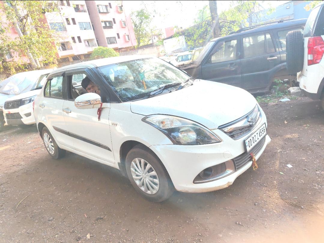 यूज़्ड 2015 मारुति सुजुकी स्विफ्ट डिज़ायर, Rasulgarh, Bhubaneswar 6 यूज़्ड 2015 मारुति सुजुकी स्विफ्ट डिज़ायर, Rasulgarh, Bhubaneswar 6