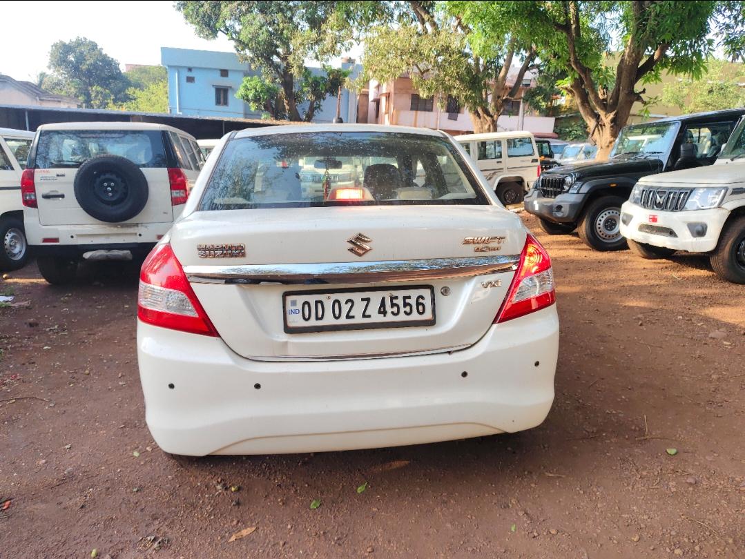 यूज़्ड 2015 मारुति सुजुकी स्विफ्ट डिज़ायर, Rasulgarh, Bhubaneswar 3 यूज़्ड 2015 मारुति सुजुकी स्विफ्ट डिज़ायर, Rasulgarh, Bhubaneswar 3