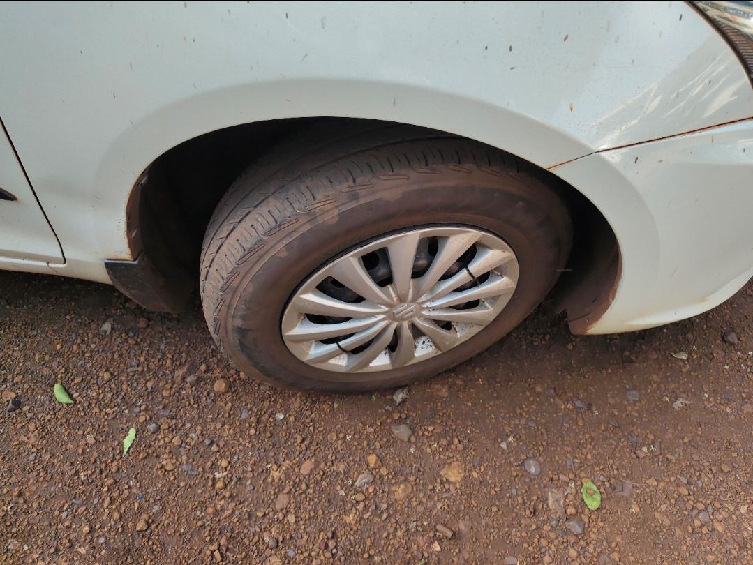 यूज़्ड 2015 मारुति सुजुकी स्विफ्ट डिज़ायर, Rasulgarh, Bhubaneswar 8 यूज़्ड 2015 मारुति सुजुकी स्विफ्ट डिज़ायर, Rasulgarh, Bhubaneswar 8