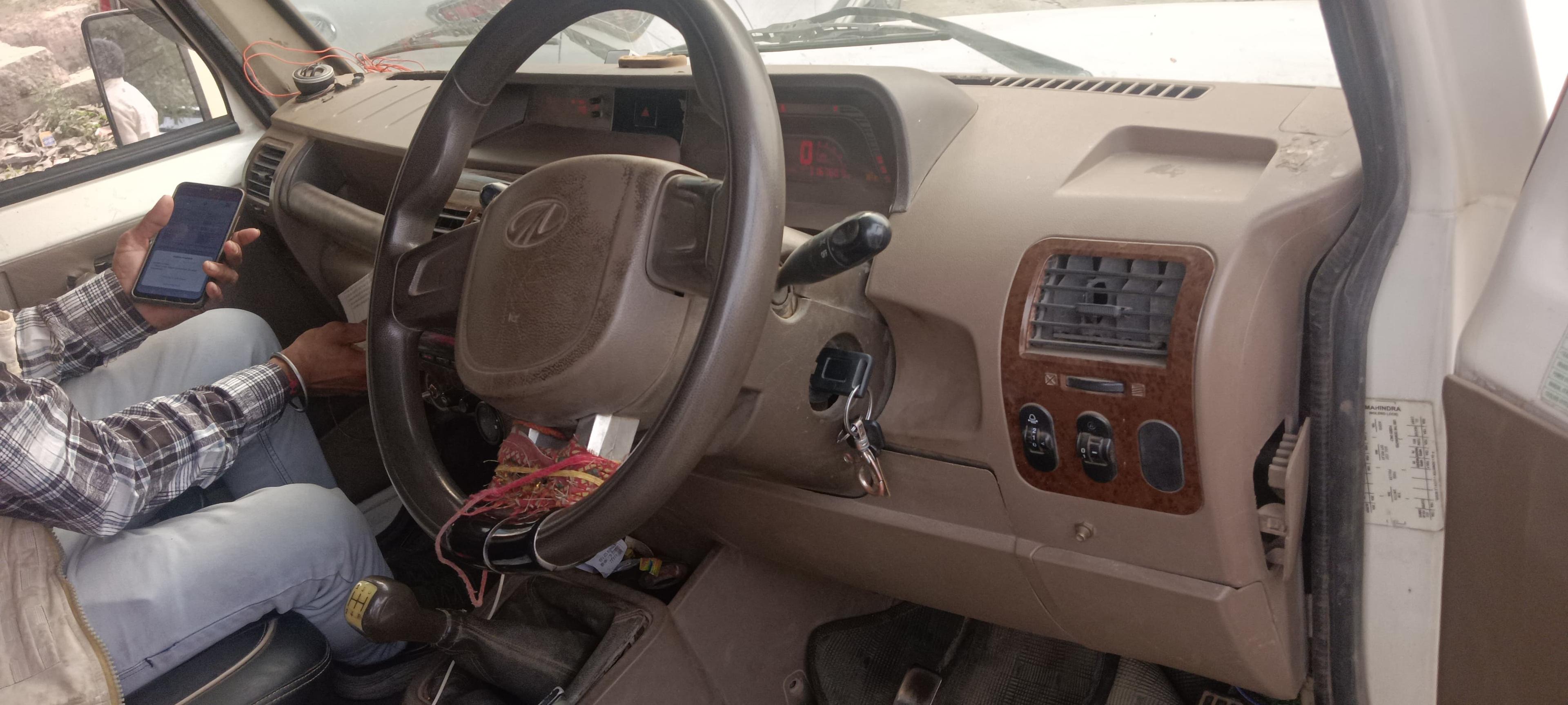 यूज़्ड 2013 महिंद्रा बोलेरो, Dayal Bagh, Agra 6 यूज़्ड 2013 महिंद्रा बोलेरो, Dayal Bagh, Agra 6