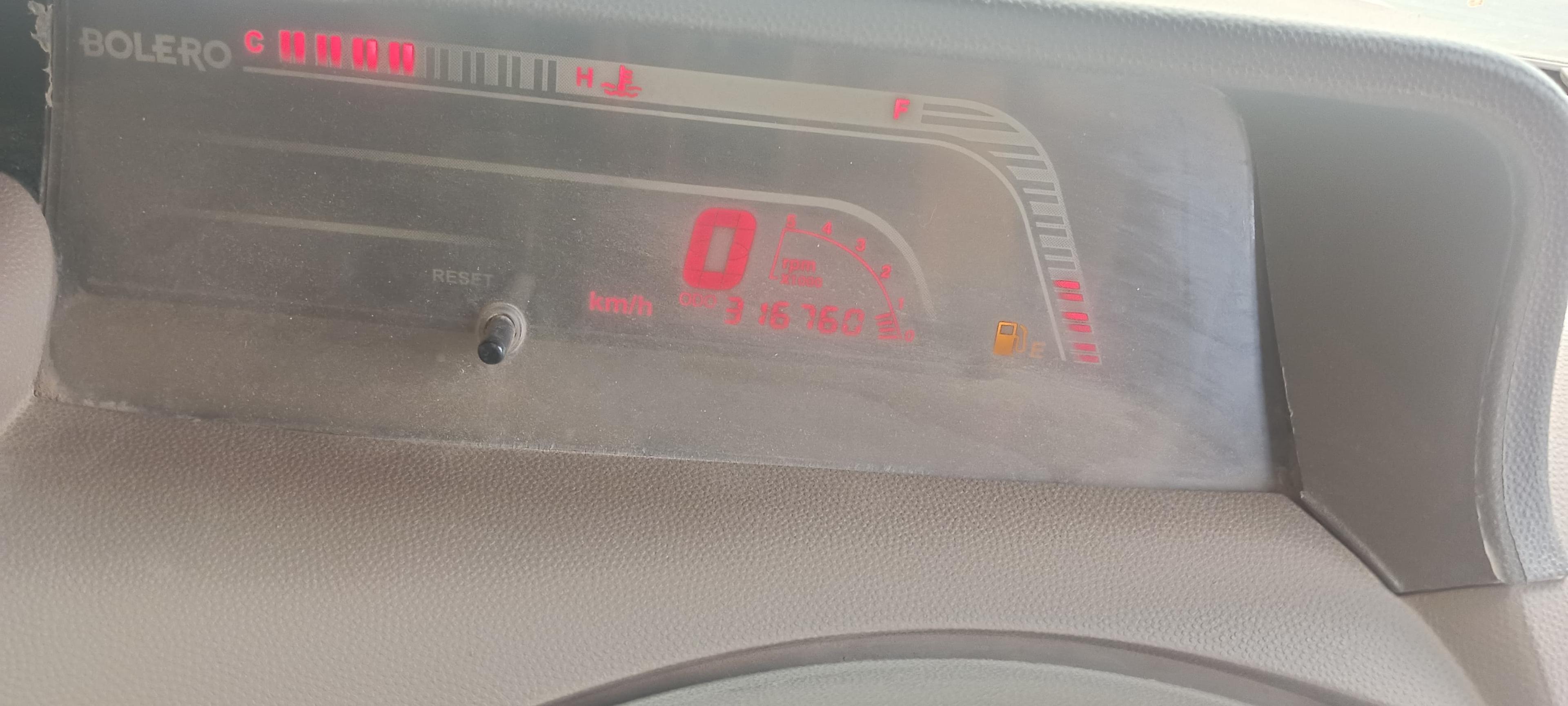 यूज़्ड 2013 महिंद्रा बोलेरो, Dayal Bagh, Agra 5 यूज़्ड 2013 महिंद्रा बोलेरो, Dayal Bagh, Agra 5