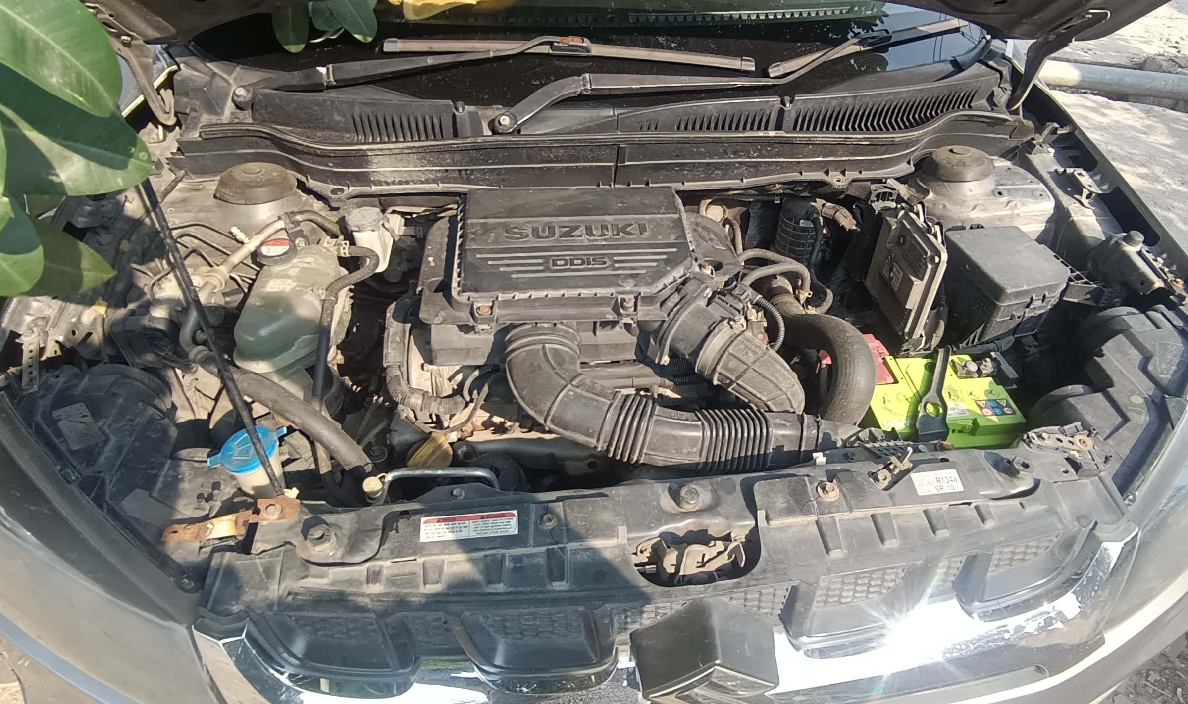 यूज़्ड 2019 मारुति सुजुकी विटारा ब्रेज़ा, Dayal Bagh, Agra 5 यूज़्ड 2019 मारुति सुजुकी विटारा ब्रेज़ा, Dayal Bagh, Agra 5