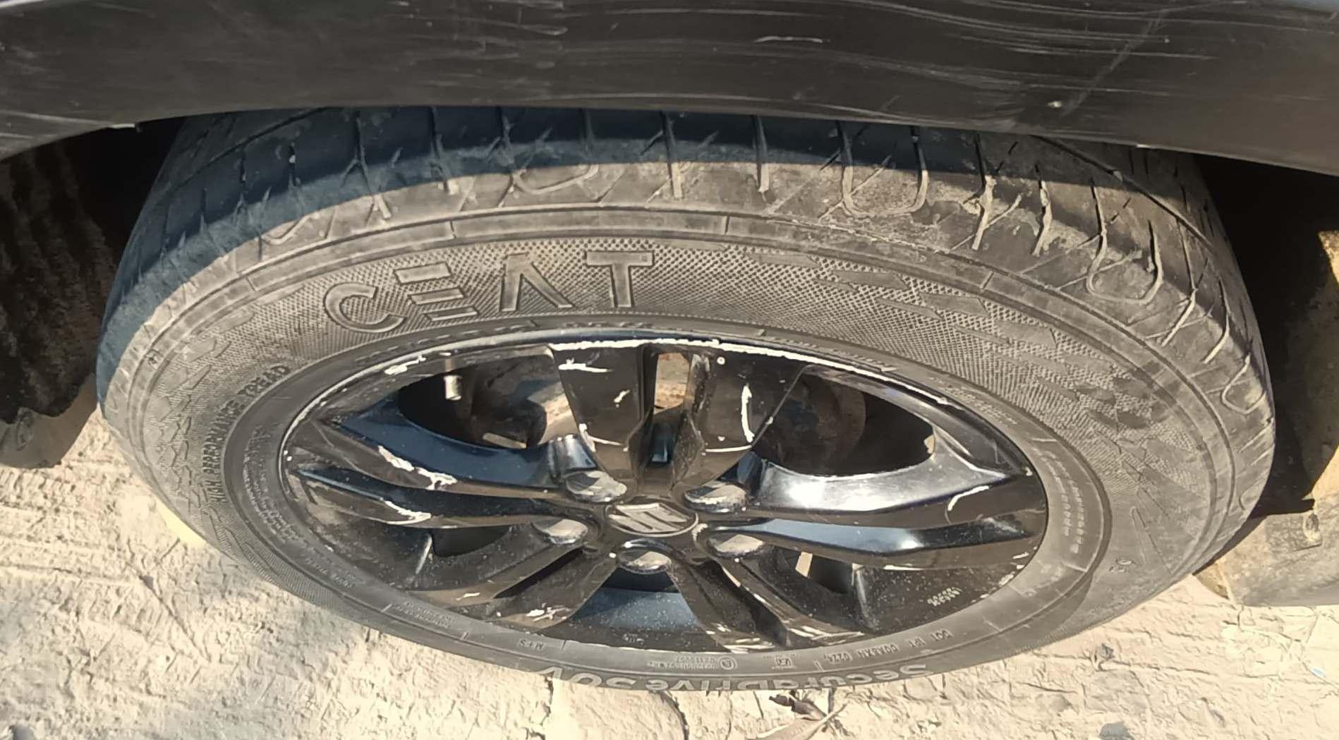 यूज़्ड 2019 मारुति सुजुकी विटारा ब्रेज़ा, Dayal Bagh, Agra 4 यूज़्ड 2019 मारुति सुजुकी विटारा ब्रेज़ा, Dayal Bagh, Agra 4