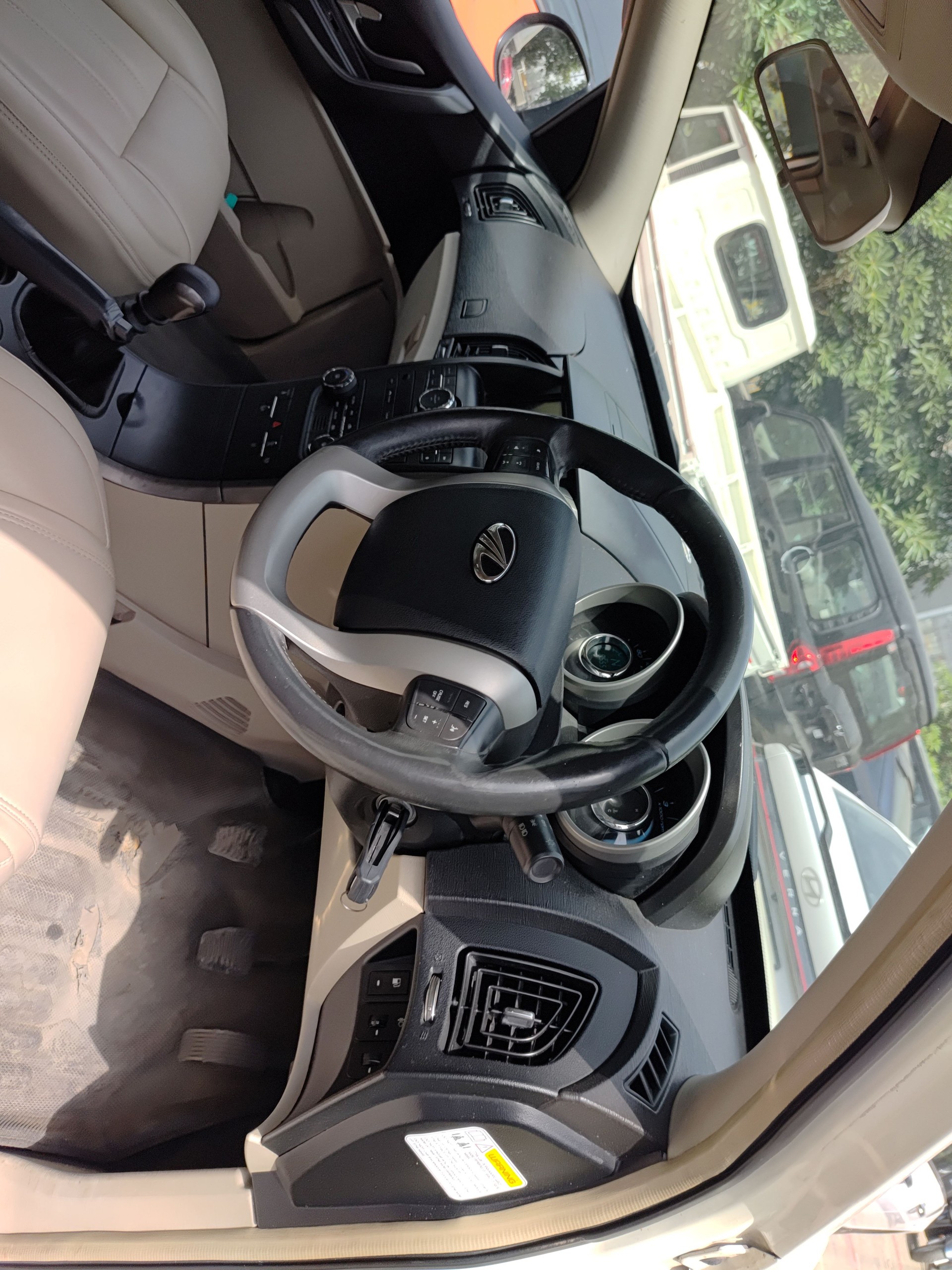 Used 2015 Mahindra XUV500 Used 2015 Mahindra XUV500
