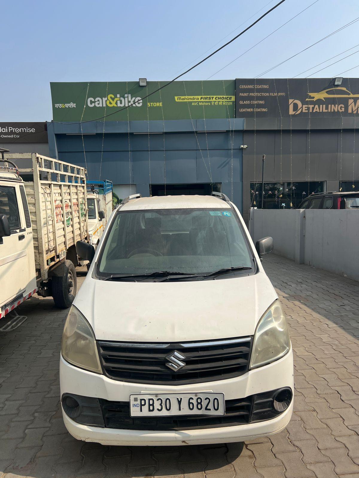 2010 मारुति सुजुकी वैगन आर LXI 1.0 BS IV 2010 मारुति सुजुकी वैगन आर LXI 1.0 BS IV