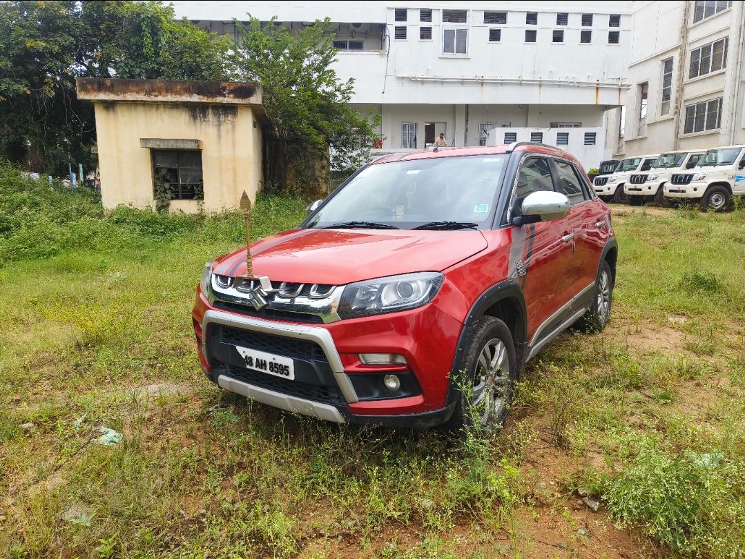 2017 मारुति सुजुकी विटारा ब्रेज़ा ZDi 2017 मारुति सुजुकी विटारा ब्रेज़ा ZDi