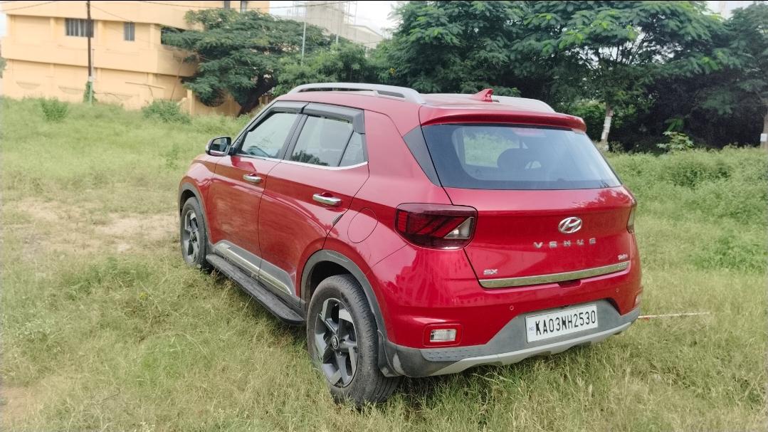 यूज़्ड 2020 ह्युंडई वेन्यू, Perandapalli, Hosur 2 यूज़्ड 2020 ह्युंडई वेन्यू, Perandapalli, Hosur 2