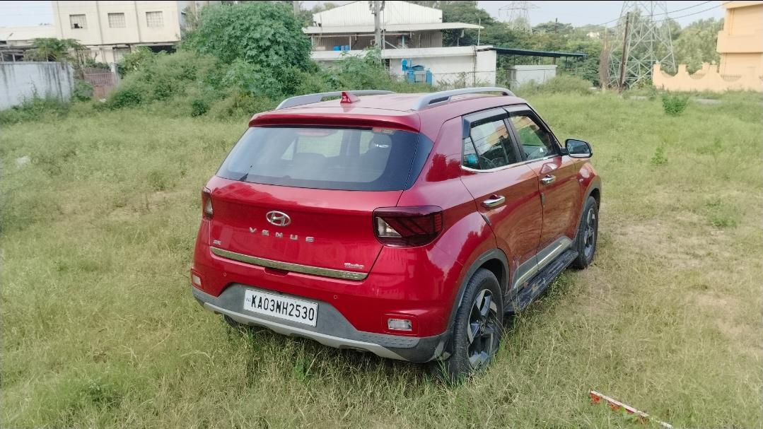 यूज़्ड 2020 ह्युंडई वेन्यू, Perandapalli, Hosur 4 यूज़्ड 2020 ह्युंडई वेन्यू, Perandapalli, Hosur 4