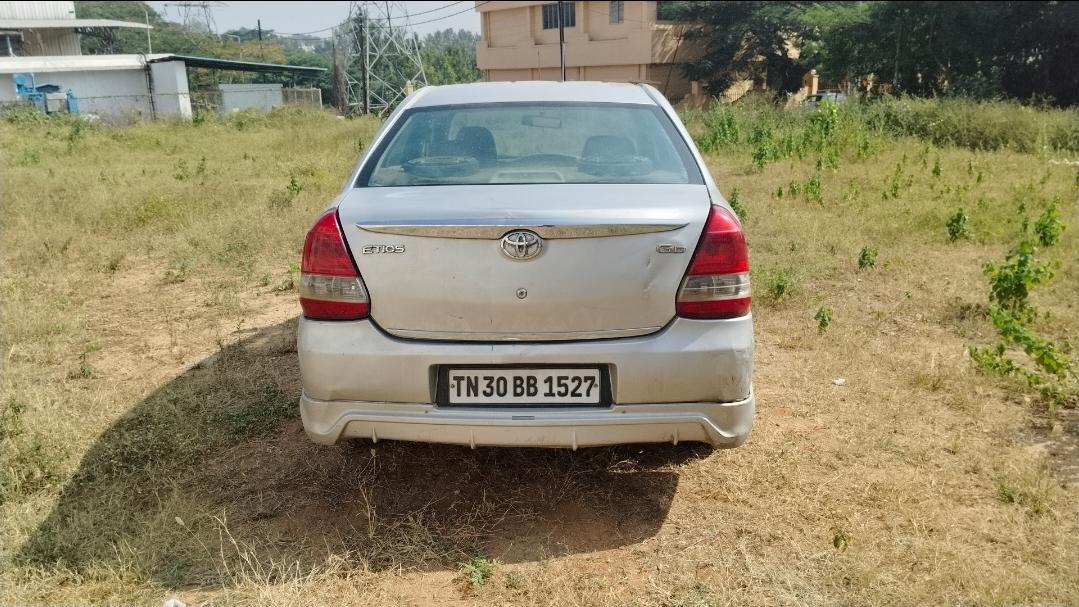 यूज़्ड 2014 टोयोटा इटिऑस, Perandapalli, Hosur 3 यूज़्ड 2014 टोयोटा इटिऑस, Perandapalli, Hosur 3