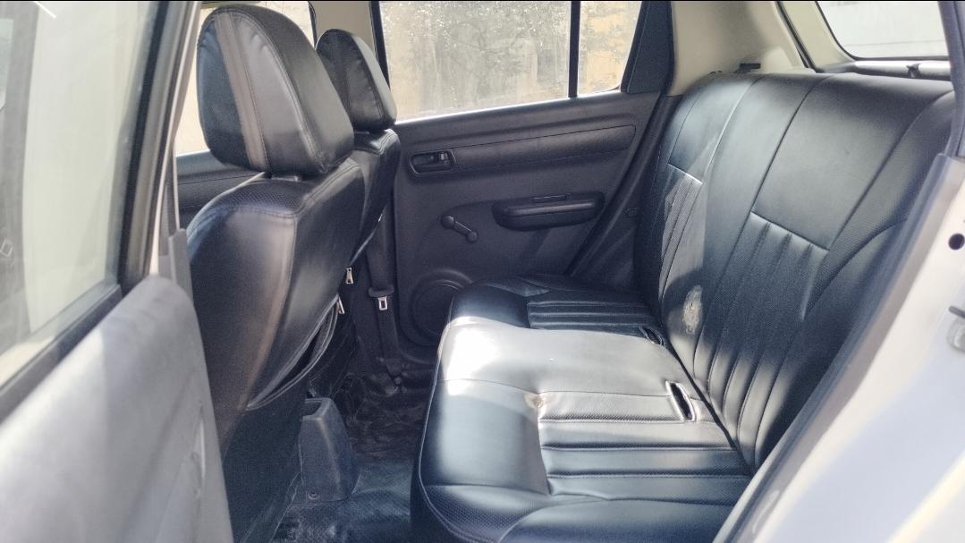 यूज़्ड 2011 मारुति सुजुकी स्विफ्ट, Perandapalli, Hosur 14 यूज़्ड 2011 मारुति सुजुकी स्विफ्ट, Perandapalli, Hosur 14