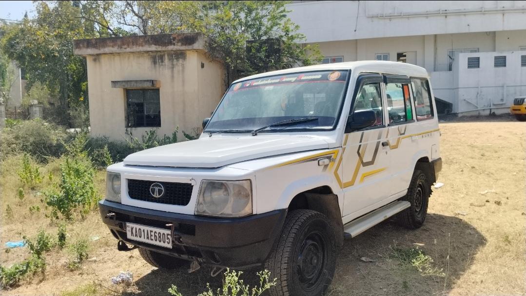 2015 टाटा सूमो विक्टा IDI EX-BS II 2015 टाटा सूमो विक्टा IDI EX-BS II