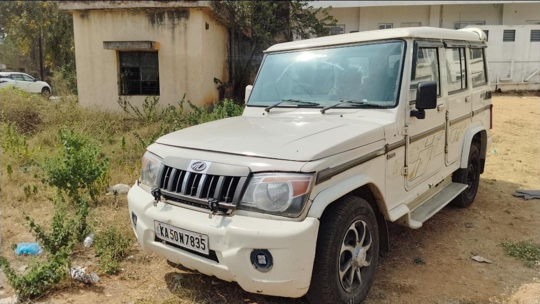 2013 महिंद्रा बोलेरो ZLX BS3 2013 महिंद्रा बोलेरो ZLX BS3