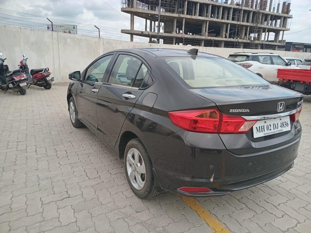यूज़्ड 2014 होंडा सिटी, Bagadganj, Nagpur 2 यूज़्ड 2014 होंडा सिटी, Bagadganj, Nagpur 2