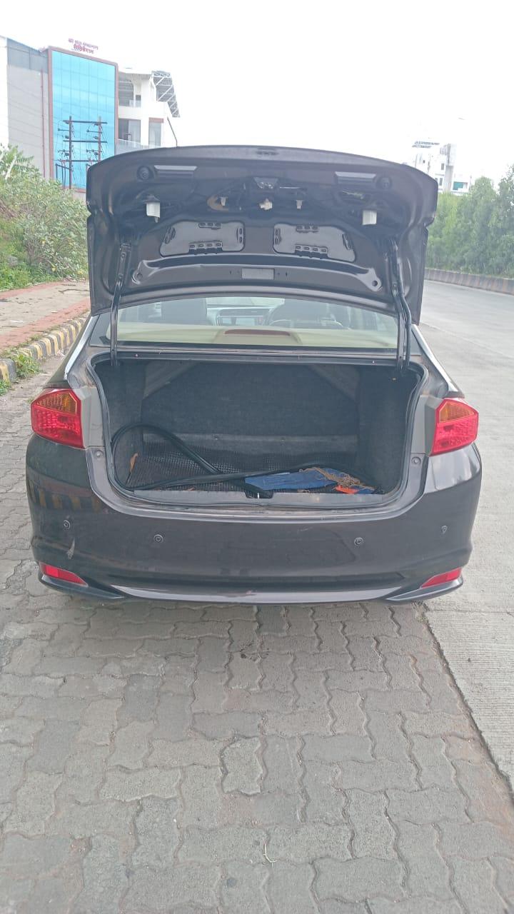 यूज़्ड 2014 होंडा सिटी, Bagadganj, Nagpur 9 यूज़्ड 2014 होंडा सिटी, Bagadganj, Nagpur 9