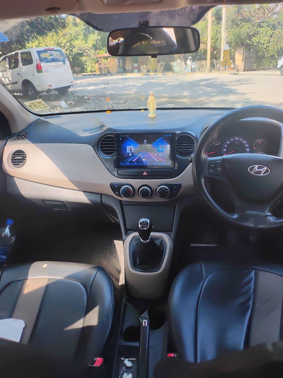 यूज़्ड 2015 ह्युंडई एक्सेंट, Bagadganj, Nagpur 4 यूज़्ड 2015 ह्युंडई एक्सेंट, Bagadganj, Nagpur 4