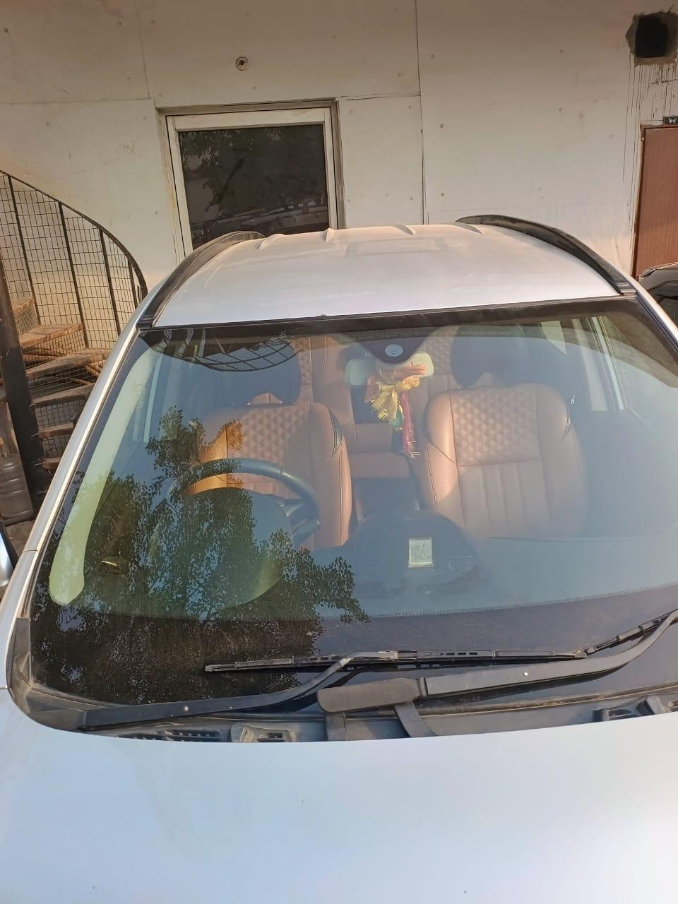 2019 महिंद्रा एक्सयूवी500 W7 BS IV 2019 महिंद्रा एक्सयूवी500 W7 BS IV