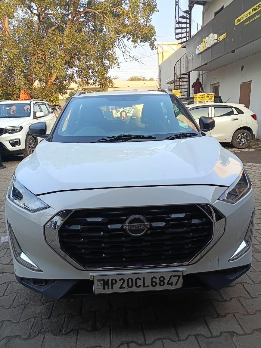 2021 निसान मैग्नाइट XV 2021 निसान मैग्नाइट XV