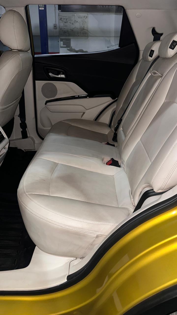 यूज़्ड 2024 महिंद्रा एक्सयूवी 3XO, Faridabad Sector 7, Faridabad 16 यूज़्ड 2024 महिंद्रा एक्सयूवी 3XO, Faridabad Sector 7, Faridabad 16