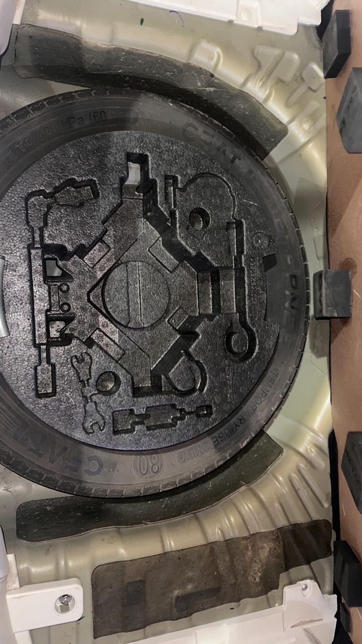 यूज़्ड 2024 महिंद्रा एक्सयूवी 3XO, Faridabad Sector 7, Faridabad 9 यूज़्ड 2024 महिंद्रा एक्सयूवी 3XO, Faridabad Sector 7, Faridabad 9