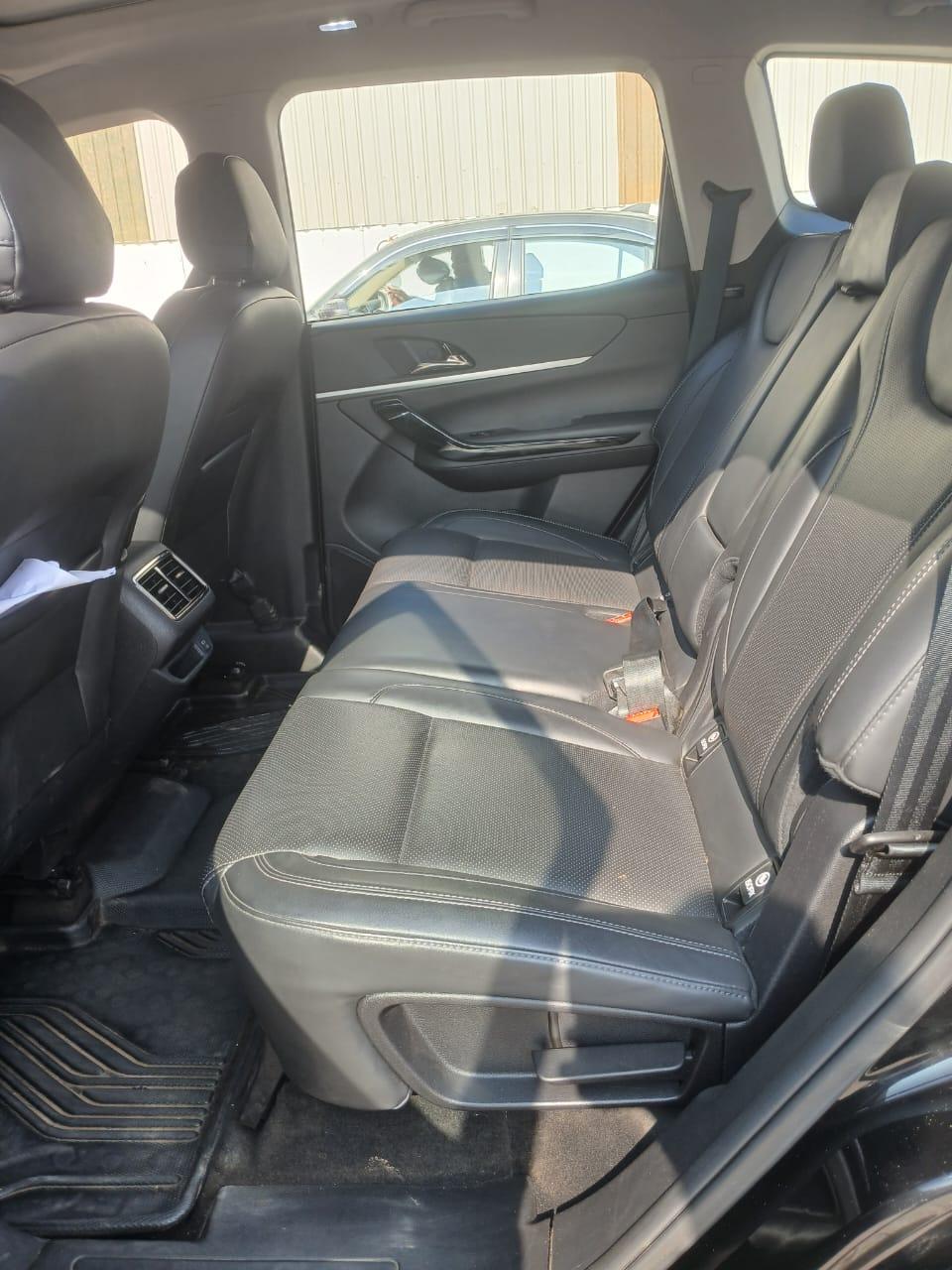 यूज़्ड 2025 महिंद्रा एक्सयूवी700, Faridabad Sector 7, Faridabad 11 यूज़्ड 2025 महिंद्रा एक्सयूवी700, Faridabad Sector 7, Faridabad 11