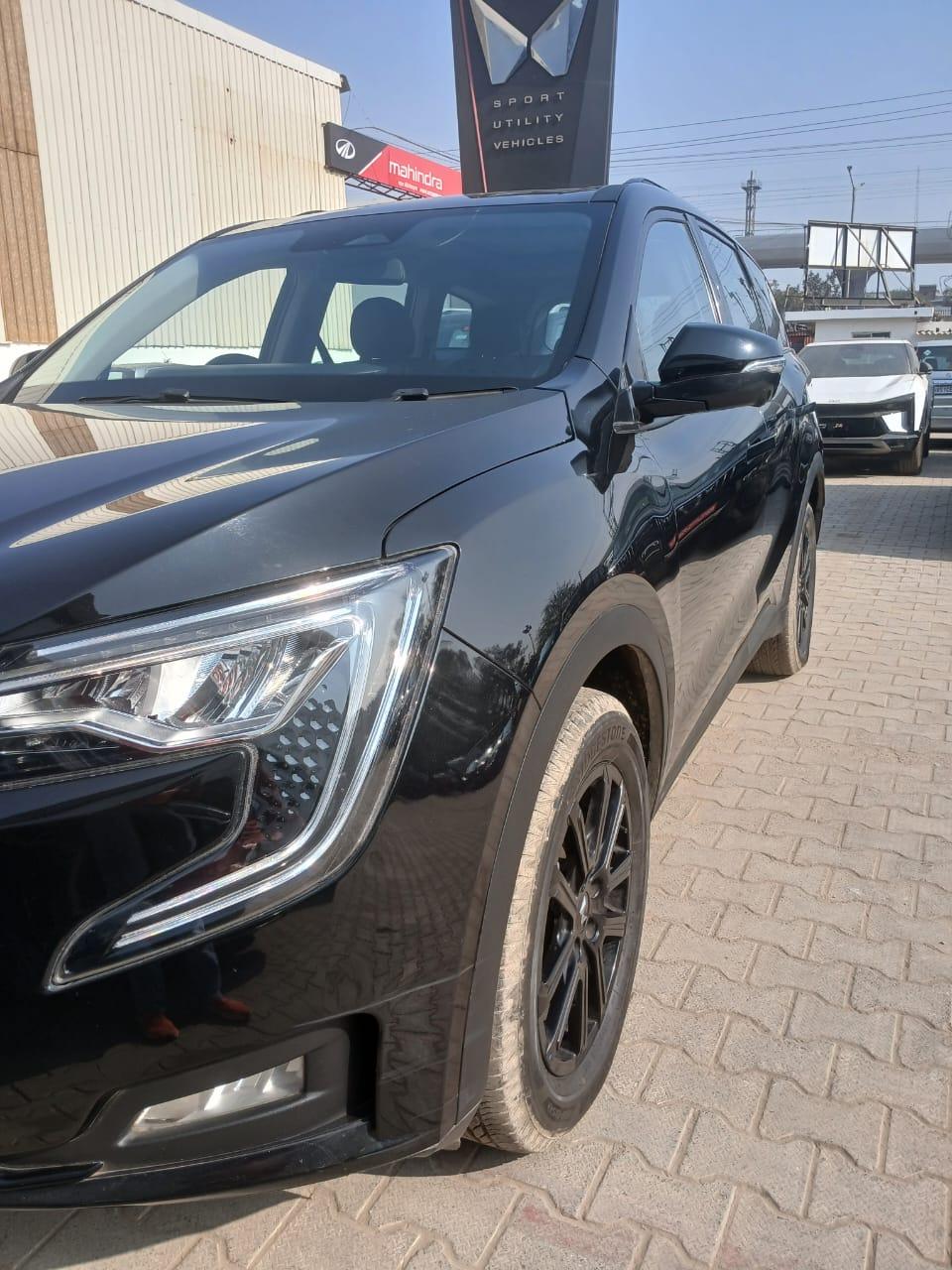 2025 महिंद्रा एक्सयूवी700 MX Diesel MT 7 STR 2025 महिंद्रा एक्सयूवी700 MX Diesel MT 7 STR