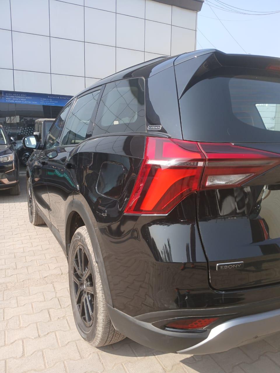 यूज़्ड 2025 महिंद्रा एक्सयूवी700, Faridabad Sector 7, Faridabad 1 यूज़्ड 2025 महिंद्रा एक्सयूवी700, Faridabad Sector 7, Faridabad 1