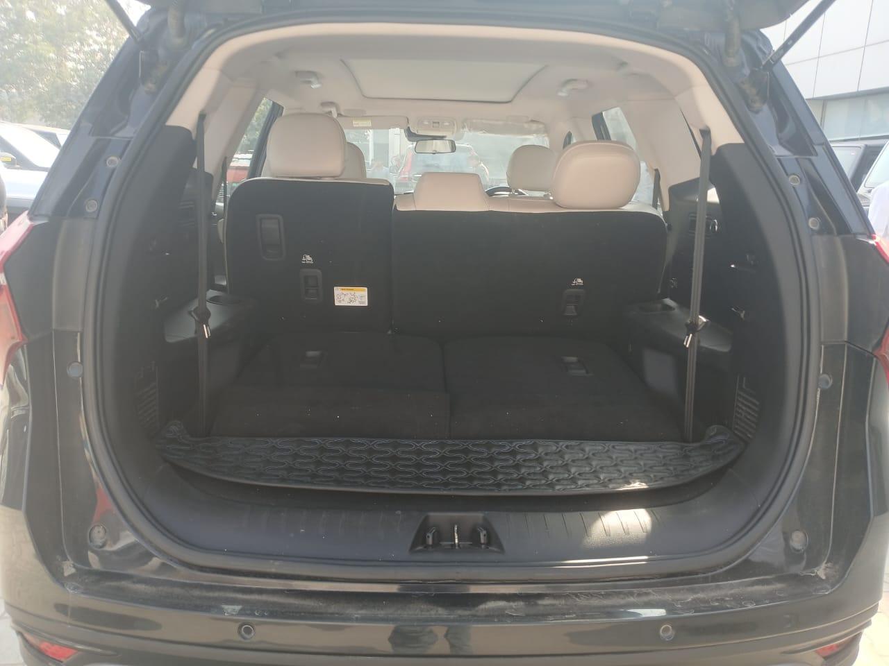 यूज़्ड 2024 महिंद्रा एक्सयूवी700, Faridabad Sector 7, Faridabad 9 यूज़्ड 2024 महिंद्रा एक्सयूवी700, Faridabad Sector 7, Faridabad 9