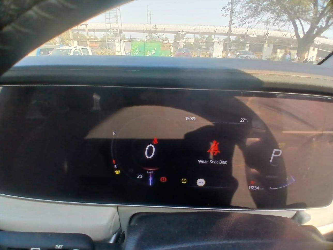 यूज़्ड 2024 महिंद्रा एक्सयूवी700, Faridabad Sector 7, Faridabad 3 यूज़्ड 2024 महिंद्रा एक्सयूवी700, Faridabad Sector 7, Faridabad 3