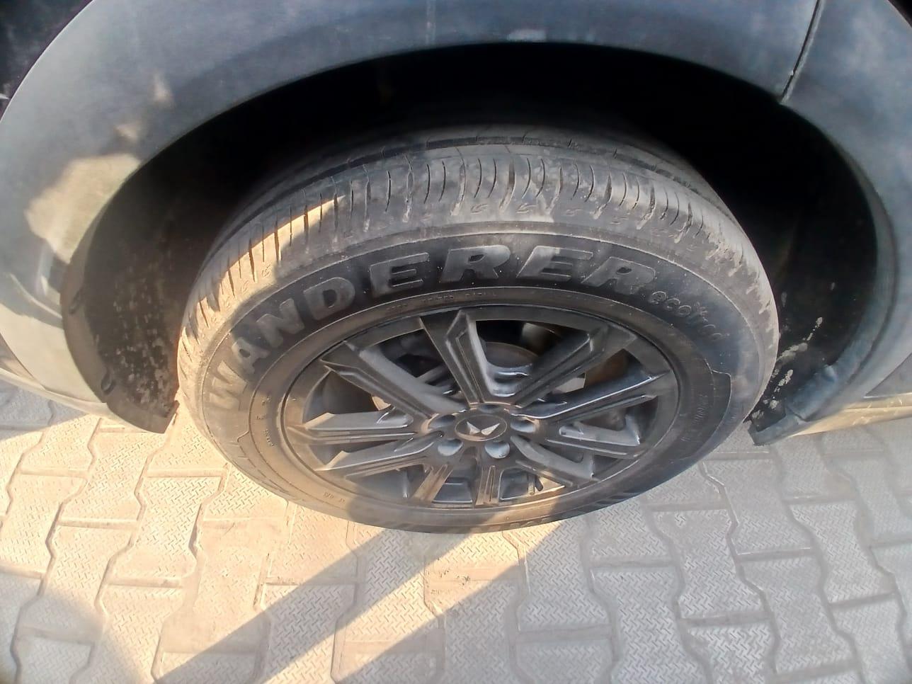 यूज़्ड 2024 महिंद्रा एक्सयूवी700, Faridabad Sector 7, Faridabad 2 यूज़्ड 2024 महिंद्रा एक्सयूवी700, Faridabad Sector 7, Faridabad 2