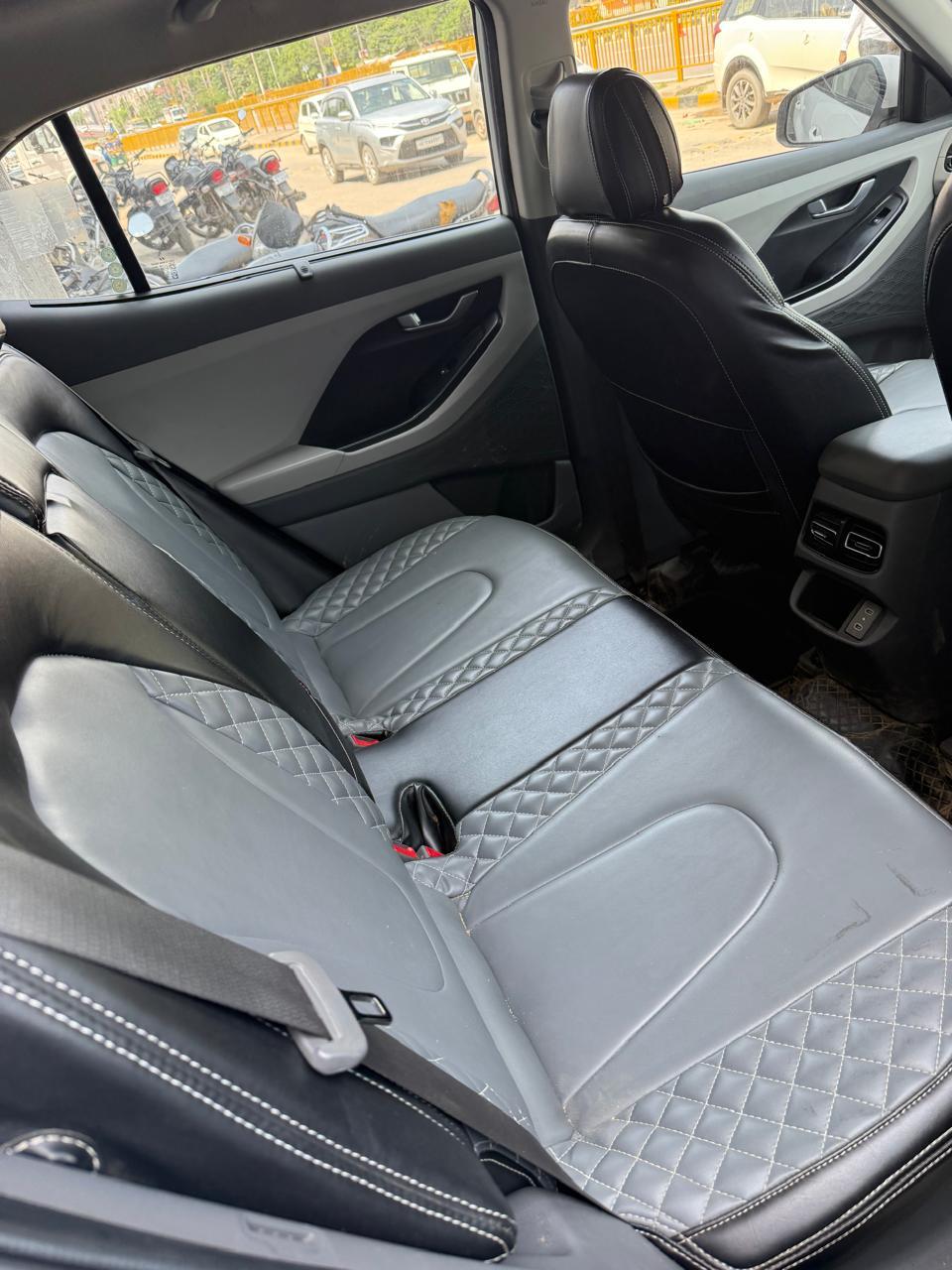 यूज़्ड 2024 ह्युंडई क्रेटा, Faridabad Sector 7, Faridabad 7 यूज़्ड 2024 ह्युंडई क्रेटा, Faridabad Sector 7, Faridabad 7