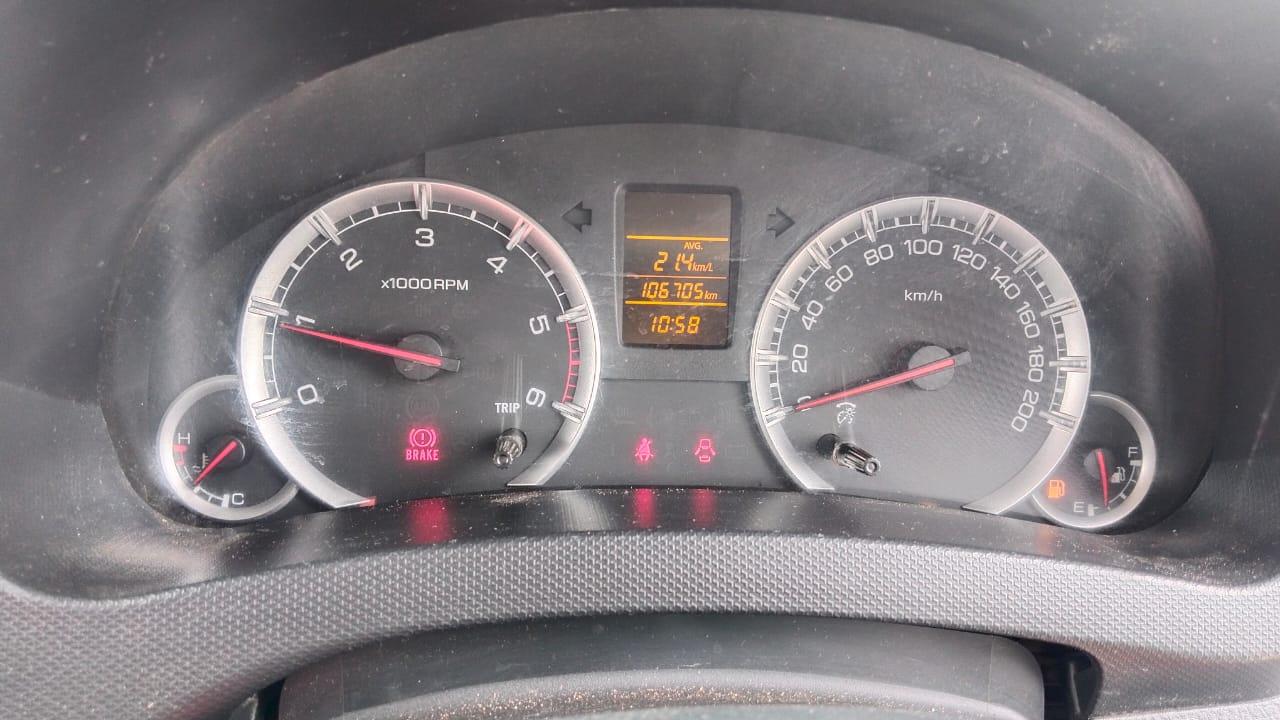 यूज़्ड 2014 मारुति सुजुकी स्विफ्ट, Vinobanagar Shimoga, Shimoga 10 यूज़्ड 2014 मारुति सुजुकी स्विफ्ट, Vinobanagar Shimoga, Shimoga 10