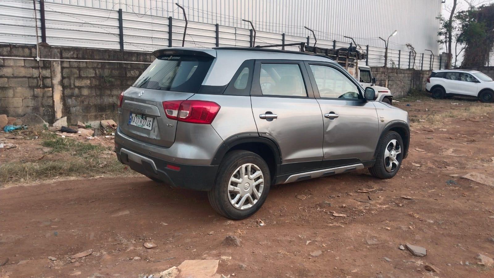 यूज़्ड 2017 मारुति सुजुकी विटारा ब्रेज़ा, Vinobanagar Shimoga, Shimoga 2 यूज़्ड 2017 मारुति सुजुकी विटारा ब्रेज़ा, Vinobanagar Shimoga, Shimoga 2