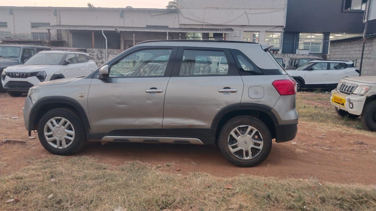 यूज़्ड 2017 मारुति सुजुकी विटारा ब्रेज़ा, Vinobanagar Shimoga, Shimoga 9 यूज़्ड 2017 मारुति सुजुकी विटारा ब्रेज़ा, Vinobanagar Shimoga, Shimoga 9