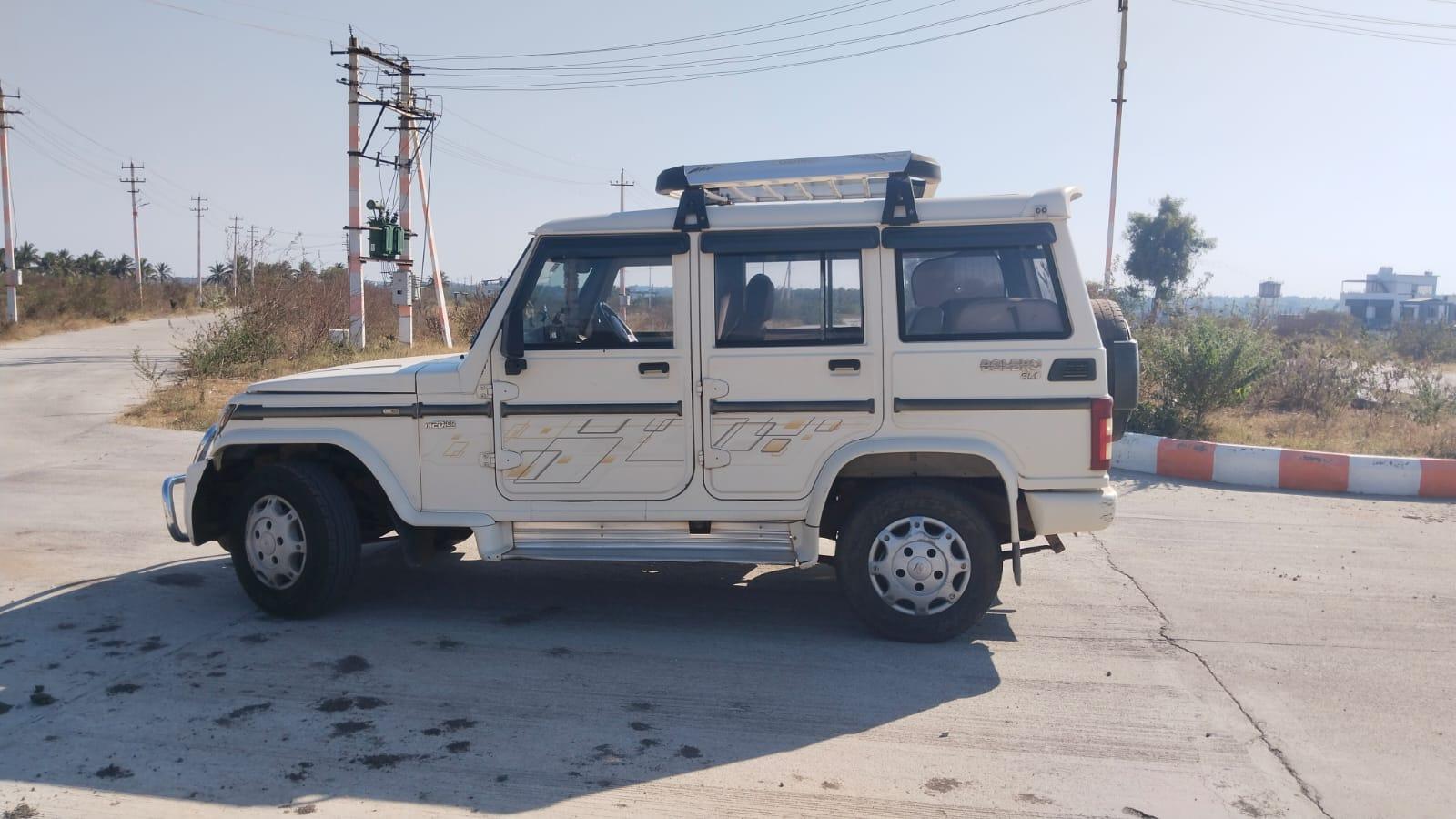 यूज़्ड 2011 महिंद्रा बोलेरो, Vinobanagar Shimoga, Shimoga 1 यूज़्ड 2011 महिंद्रा बोलेरो, Vinobanagar Shimoga, Shimoga 1