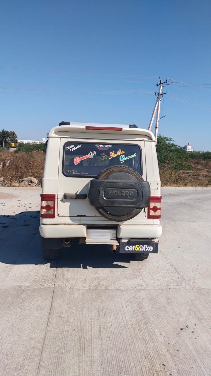 यूज़्ड 2011 महिंद्रा बोलेरो, Vinobanagar Shimoga, Shimoga 3 यूज़्ड 2011 महिंद्रा बोलेरो, Vinobanagar Shimoga, Shimoga 3