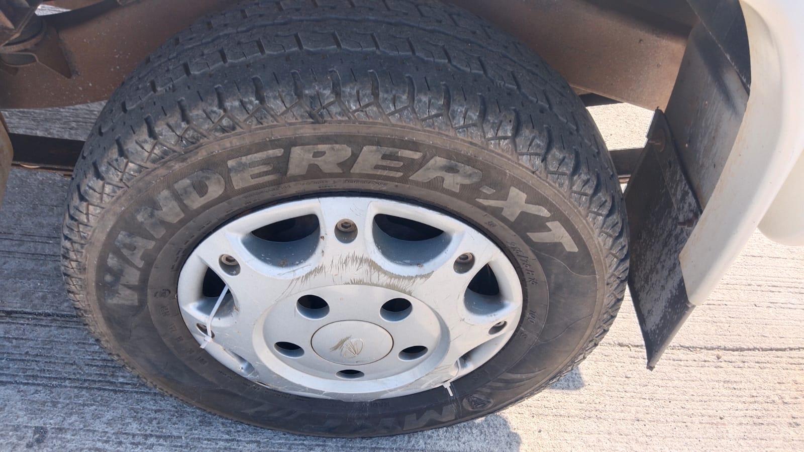 यूज़्ड 2011 महिंद्रा बोलेरो, Vinobanagar Shimoga, Shimoga 8 यूज़्ड 2011 महिंद्रा बोलेरो, Vinobanagar Shimoga, Shimoga 8