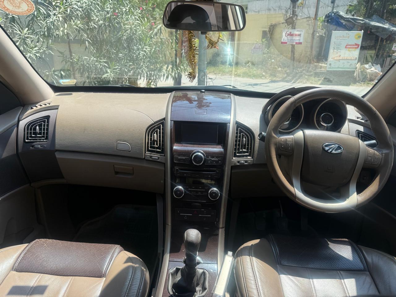 यूज़्ड 2014 महिंद्रा एक्सयूवी500, Gajularamaram, Hyderabad 6 यूज़्ड 2014 महिंद्रा एक्सयूवी500, Gajularamaram, Hyderabad 6