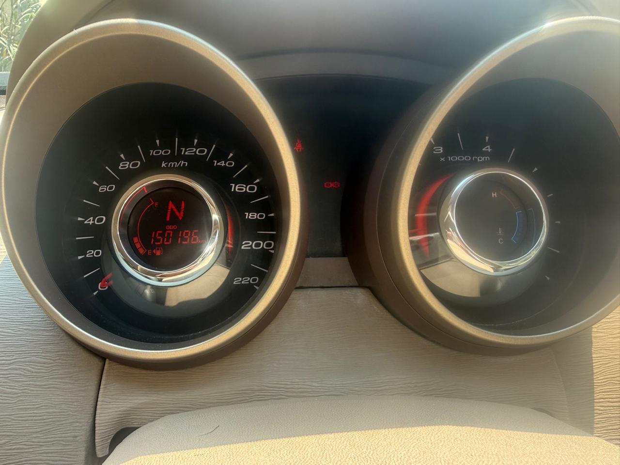 यूज़्ड 2014 महिंद्रा एक्सयूवी500, Gajularamaram, Hyderabad 5 यूज़्ड 2014 महिंद्रा एक्सयूवी500, Gajularamaram, Hyderabad 5