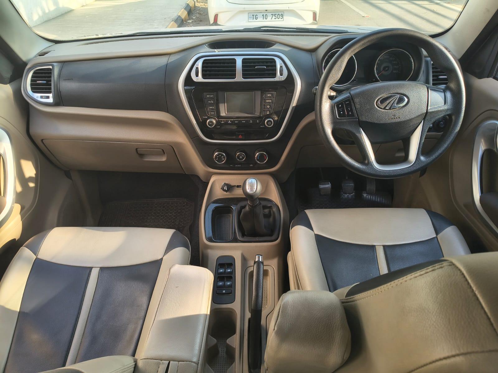 यूज़्ड 2015 महिंद्रा टीयूवी300, Gajularamaram, Hyderabad 9 यूज़्ड 2015 महिंद्रा टीयूवी300, Gajularamaram, Hyderabad 9