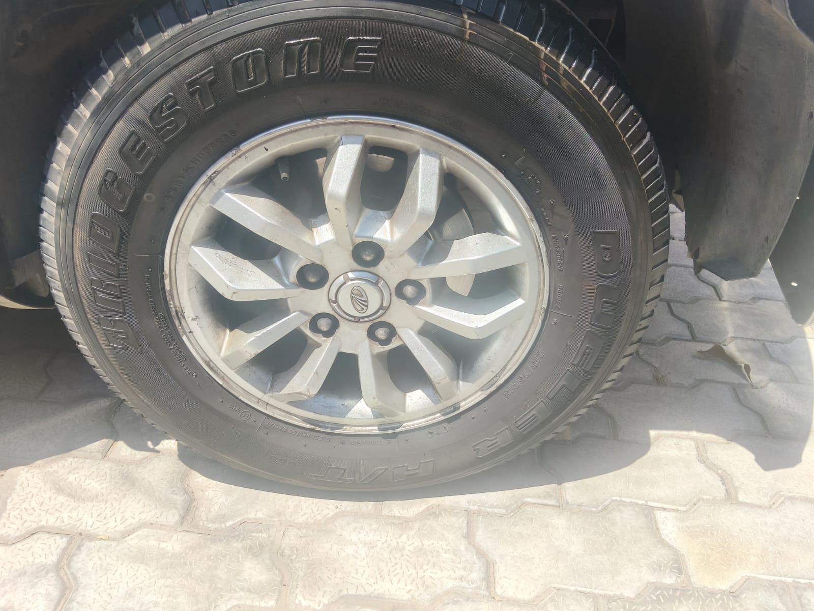 यूज़्ड 2015 महिंद्रा टीयूवी300, Gajularamaram, Hyderabad 7 यूज़्ड 2015 महिंद्रा टीयूवी300, Gajularamaram, Hyderabad 7